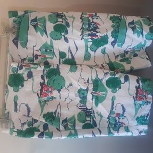 IZOD Golf Bermuda Shorts Size 0 White Novelty Print